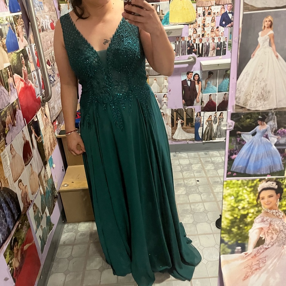 Long elegant hunter green dress